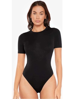 MetuCa Kadın Siyah Bisiklet Yaka Çift Katlı Sandy Kumaş Çıtçıtlı Bodysuit