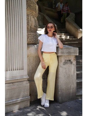 MetuCa Kadın Yüksek Bel Beli Bağcıklı Cepli Gofre Kumaş Vücudu Saran Palazzo Pantolon - Sarı