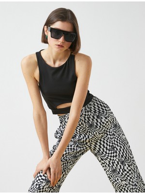 Koton Crop Atlet Halter Yaka Pencere Detaylı