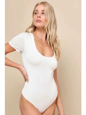 MetuCa Kadın Beyaz U Yaka Kısa Kollu Çift Katlı Tanga Kesim Sandy Kumaş Bodysuit