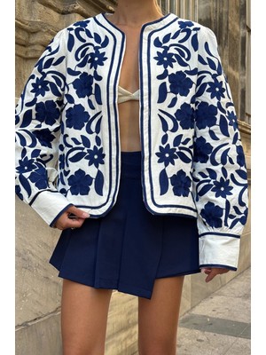 MetuCa Kadın Ekru Lacivert Çiçek Nakış Işlemeli Biyeli Keten Mevsimlik Ceket