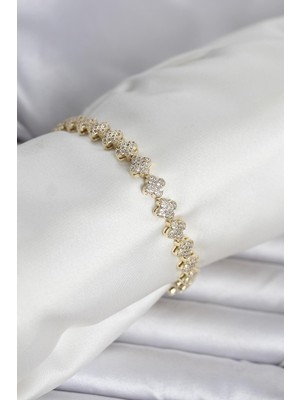 Pileli Store Pirinç Gold Renk Yonca Model Sıralı Zirkon Taşlı Kadın Bileklik - TJ-BB8427