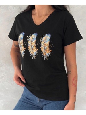 MetuCa Kadın Siyah V Yaka Üçlü Tüy Desenli ve Parıltı Detaylı Pamuklu Tişört