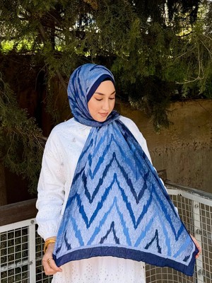 MetuCa Kadın Mavi Lacivert Zikzak Desenli Yumuşak Dokulu Pamuklu Bambu Şal