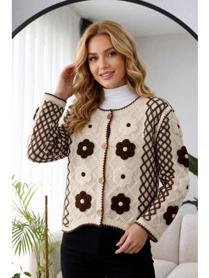 MetuCa Kadın Bej Çiçek Nakışlı Bisiklet Yaka Düğmeli Örgü Triko Hırka