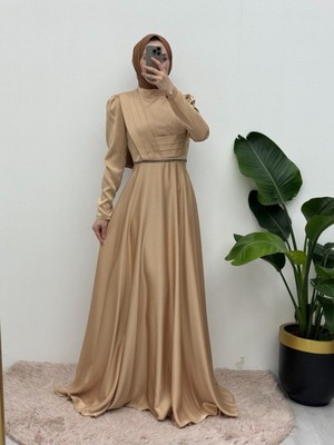 Moda Morfo Önü Drapeli Beli Boncuk Detaylı Saten Abiye -Açık Vizon