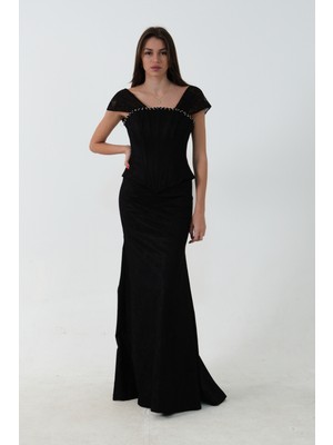 Feminist Siyah Korse Detaylı Dantel Kapamalı Düşük Omuz Abiye 9705791.01