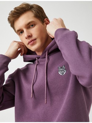 Koton Kurt Işlemeli Kapşonlu Sweatshirt