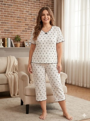 Asel Pijama Büyük Beden Kısa Kol Pamuklu Ultrasoft Likralı Kapri Pijama Takımı