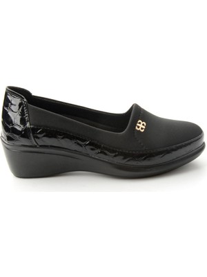 Bambi Siyah  Kadın Casual Ayakkabı K01621464019