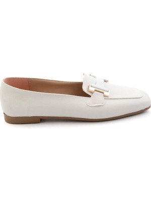 Bambi Beyaz  Kadın Loafer Ayakkabı K01641022709