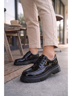 Zerenyus ZRJ06 Premium Bağcıklı Erkek Günlük Spor Klasik Ayakkabı - Siyah Rugan
