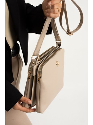 Store Sanmorris Kadın Suni Deri Ayarlanabilir Çapraz Askılı 4 Bölmeli ve Metal Fermuarlı Taba Omuz Çantası