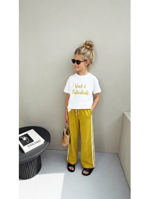 Monila Kız Çocuk Pamuklu Ekru Baskılı T-Shirt ve Yeşil Şerit Detaylı Eşofman Alt Üst Takım