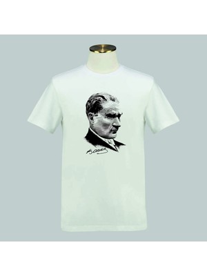 Edalı Atatürk ve Imza Baskılı Tshirt