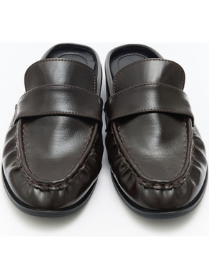 Lutvelizade Loafer 2601 - Arkası Açık Büzgülü Acı Kahve Kadın Loafer