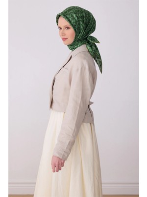 Belli Yeşil Obje Desen %100 Twill Ipek Eşarp 4322-01