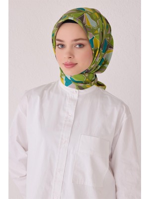 Belli Çiçek Desen Ipek Eşarp 4049D (Twill)-51