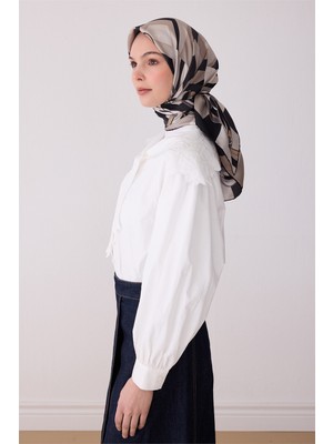 Belli Bej Obje Desen %100 Twill Ipek Eşarp 4300-85