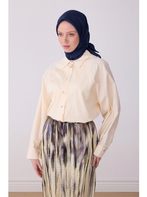 Belli Lacivert Klasik Desen %100 Twill Ipek Eşarp 4305-52