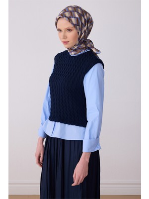 Belli Mor Geometrik Desen %100 Twill Ipek Eşarp 4302-32