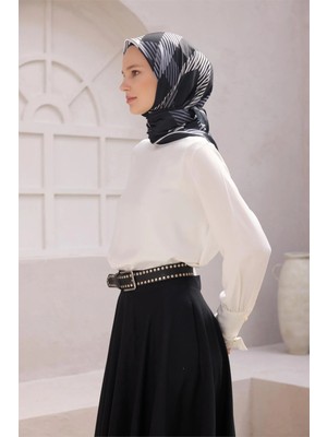 Belli Ekose Desen Nova Siyah Eşarp 1005