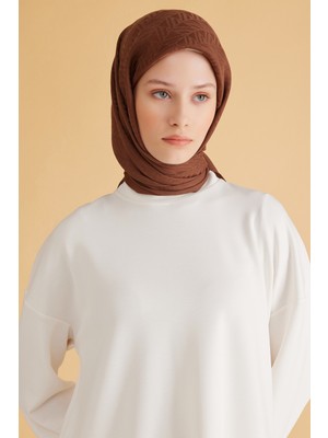 Belli Geometrik Desen Veyra Sütlü Kahve Eşarp 2