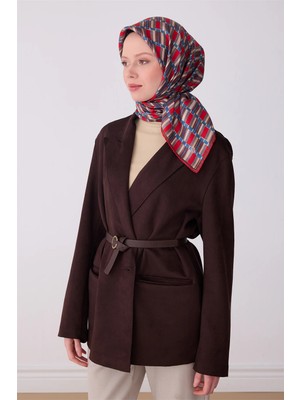 Belli Kırmızı Geometrik Desen %100 Twill Ipek Eşarp 4302-83