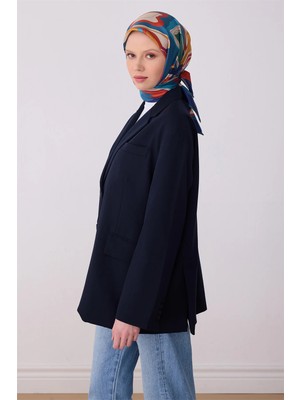 Belli Saks Mavisi Çok Renkli Soyut Desen %100 Twill Ipek Eşarp 4318-80