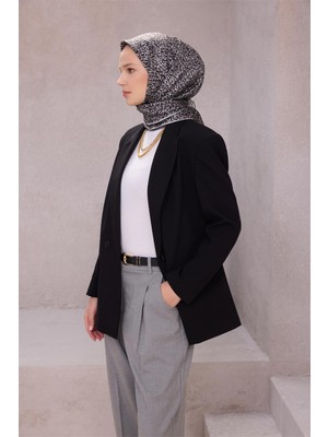 Belli Siyah Leopar Desen %100 Twill İpek Eşarp 4208 - 07