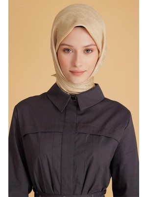 Belli Logo Desen Monogram Gold Eşarp 1