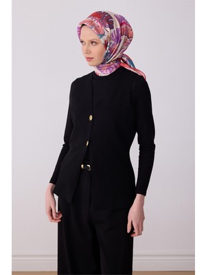 Belli Mor Çok Renkli Çiçek Desen %100 Twill Ipek Eşarp 4323-82