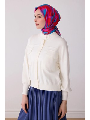 Belli Çok Renkli Geometrik Desen %100 Twill Ipek Eşarp 4327-20