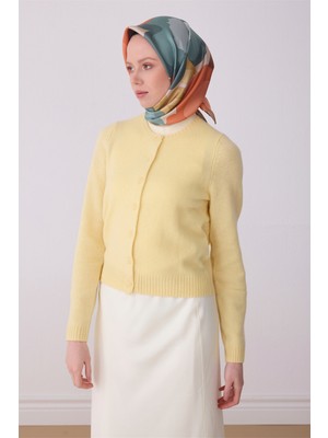 Belli Petrol Çok Renkli Çiçek Desen %100 Twill Ipek Eşarp 4306-80