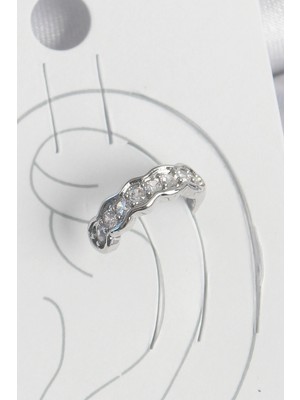 Kocadal Mht Pirinç Gümüş Renk Zirkon Taşlı Kıkırdak Model Kadın Küpe Mht