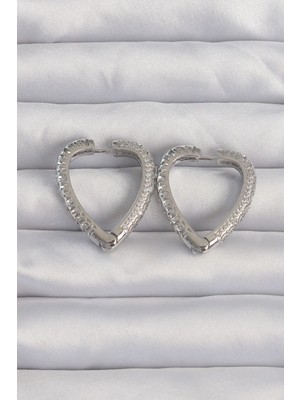 Kocadal Mht Pirinç Gümüş Renk Zirkon Taşlı Motifli Kalp Küpe Mht