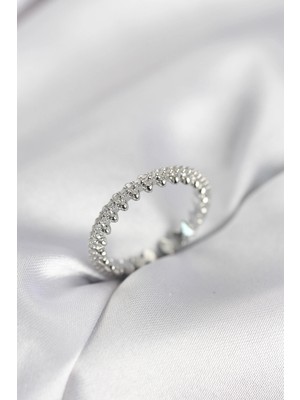 Kocadal Mht Gümüş Renk Sıralı Zirkon Taşlı Model Kadın Yüzük Mht