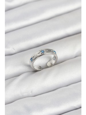 Kocadal Mht Pirinç Gümüş Renk Mavi Zirkon Taşlı Kutup Yıldızı Model Kadın Yüzük Mht