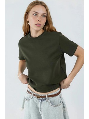 Hiccup Kadınlar Busem Düz Yuvarlak Yaka Tişört Haki Yeşil