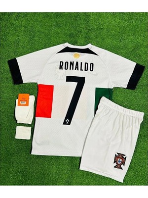 Portekiz 2022-23 Sezon Cristiano Ronaldo Deplasman Çocuk Forması 4'lü Set
