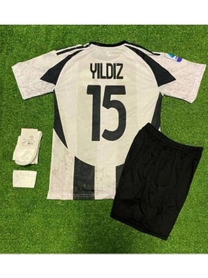 Juventuss 2024/25 Yeni Sezon Kenan Yıldız Iç Saha Çocuk Forması 4'lü Set (15)