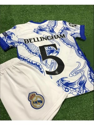 R.e.a.l.m.a.d.r.i.d 2023/24 Sezonu Yılan Desenli Jude Bellingham Konsept Çocuk Forması 4'lü Set