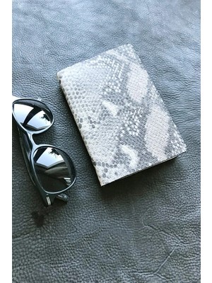 VİP GİFT Voyager Hakiki Deri Pasaport Kılıfı Croco Siyah