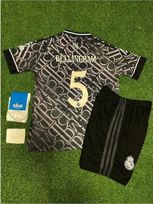R.e.a.l M.a.d.r.i.d 2024/25 Yeni Sezon Jude Bellingham Çocuk Forması 4'lü Set (Thırd Shirt)