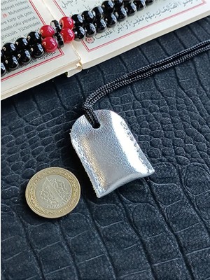 VİP GİFT Küçük Dörtgen Cevşen Dualı Kolye Muska Hakiki Deri El Yapımı