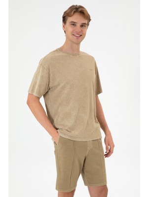 U.S. Polo Assn. Erkek Comfort Fit Bisiklet Yaka Haki Yıkamalı Tişört 50306878-VR027