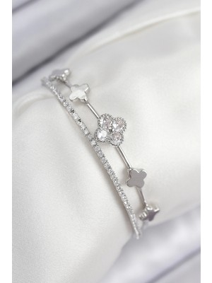 Nacario Mey Ithalat® Pirinç Zirkon Taşlı Yonca Model Gümüş Renk Kadın Bileklik