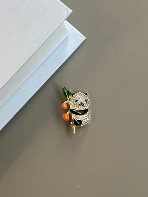 Die Grup Panda Broş - Beyaz