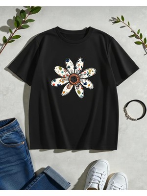 Punix Punıx Büyük Beden Özel Tasarım Papatya Baskılı Ter Tutmayan Yazlık Kadın T-Shırt
