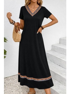 Kadın Kısa Kollu V Yakalı Etnik Şerit Detaylı Uzun Viskon